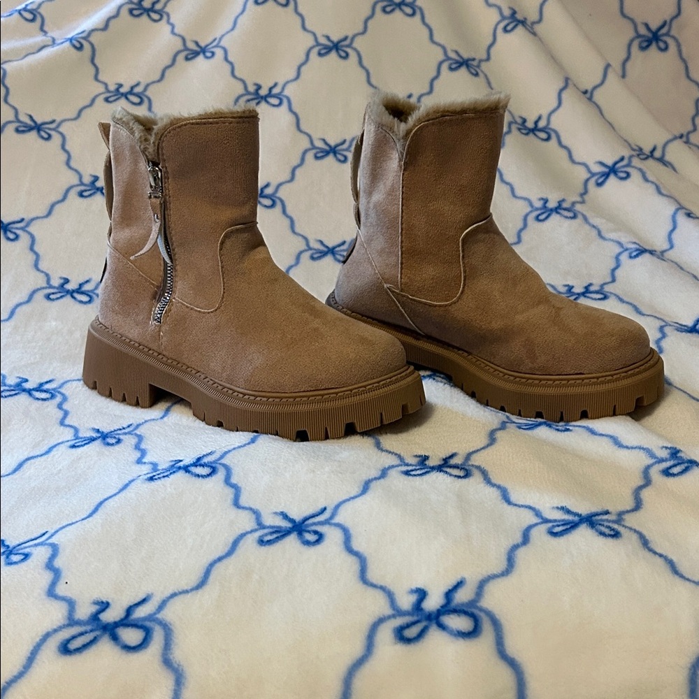 Women's Tan Suede Ankle Boots